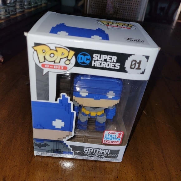 8-Bit Batman Funko - Picture 2 of 2
